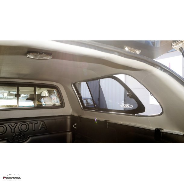 TOYOTA HILUX VIGO EXTRA-CAB HARDTOP VERSION 1