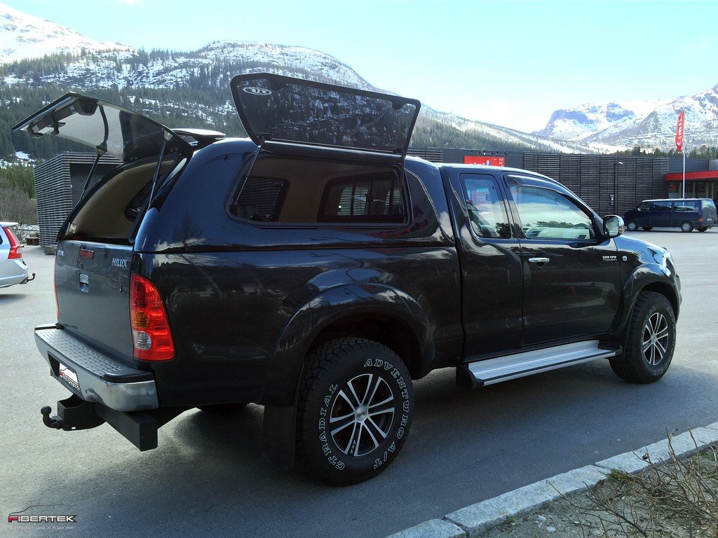 TOYOTA HILUX VIGO EXTRA-CAB HARDTOP VERSJON 2