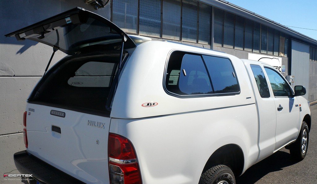 TOYOTA HILUX VIGO EXTRA-CAB HARDTOP VERSJON 1