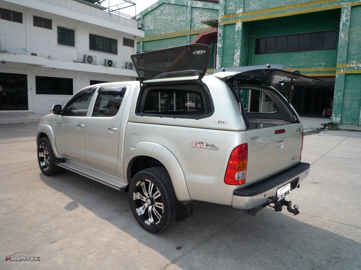 TOYOTA HILUX VIGO D-CAB HARDTOP VERSJON 2