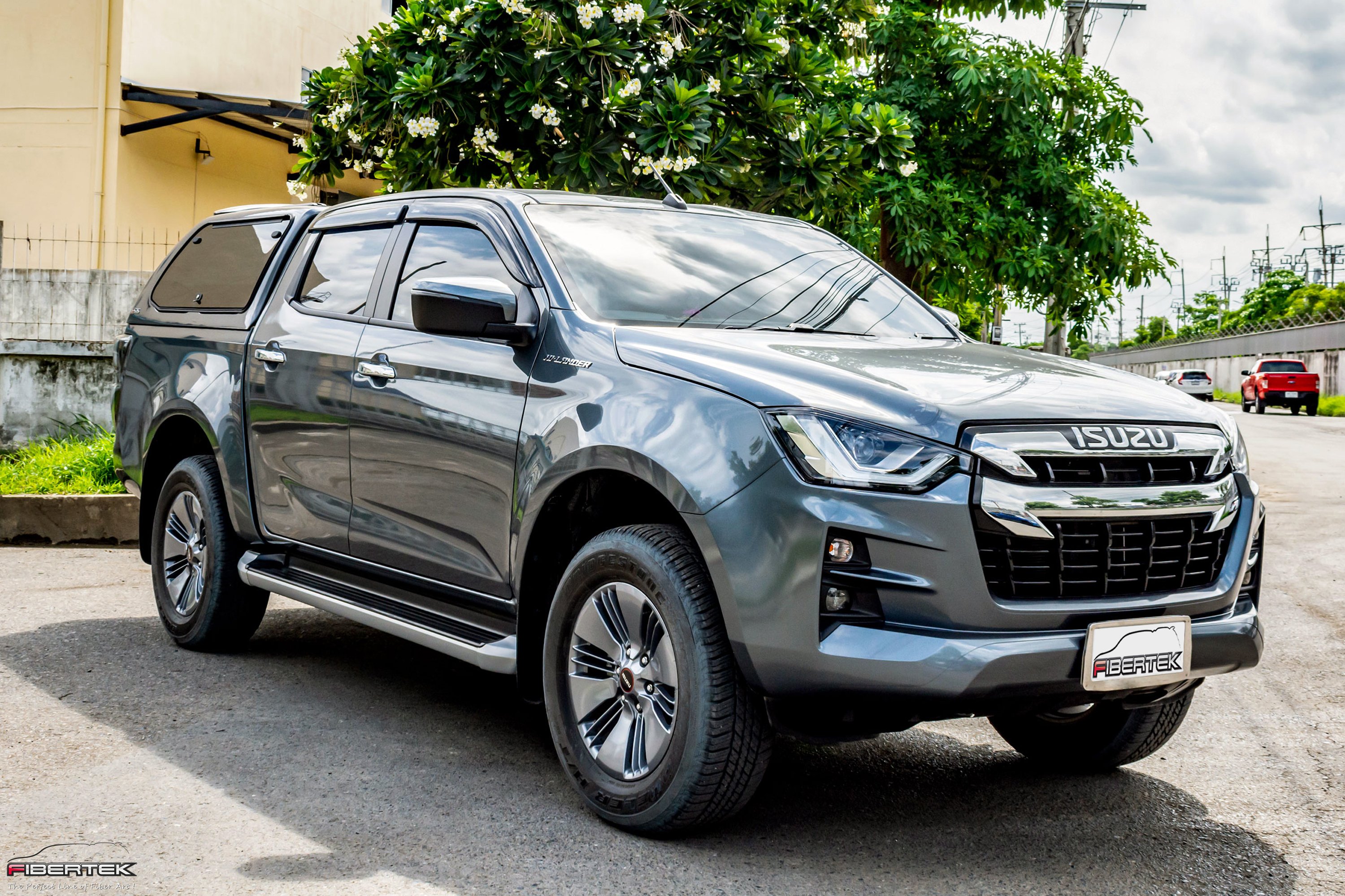 ISUZU D-MAX D-CAB MODELL 2021 HARDTOP VERSION 2