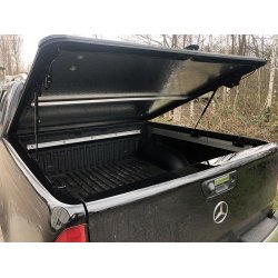 MERCEDES BENZ X-KLASSE OUTBACK - SCHWARZ