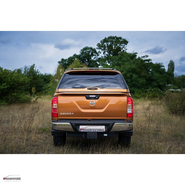 NISSAN NAVARA NP300 D-CAB HARDTOP TYPE E+