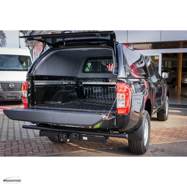 NISSAN NAVARA NP300 KING-CAB HARDTOP COMMERCIAL