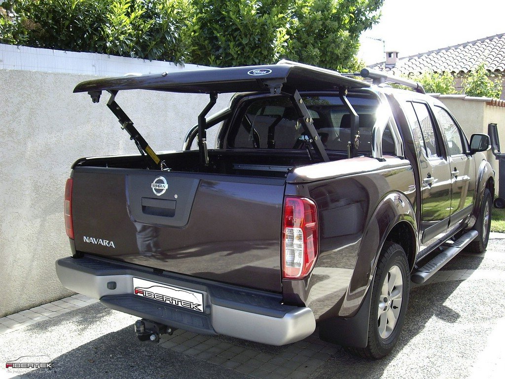 NISSAN NAVARA D40 D-CAB LONGBED TOPUP COVER  MED RULLESTANG