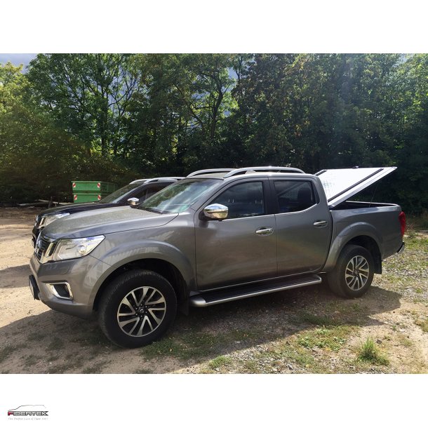 NISSAN NAVARA NP300 D-CAB OUTBACK