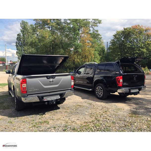 NISSAN NAVARA NP300 D-CAB OUTBACK