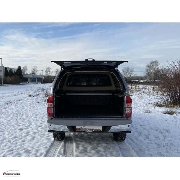RENAULT ALASKAN D-CAB HARDTOP VERSION 1