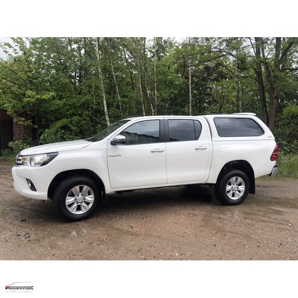 TOYOTA HILUX REVO DOUBLE-CAB HARDTOP VERSION 1