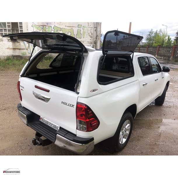 TOYOTA HILUX REVO DOUBLE-CAB HARDTOP VERSION 2
