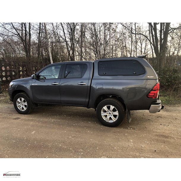 TOYOTA HILUX REVO DOUBLE-CAB HARDTOP VERSION 2