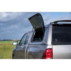 TOYOTA HILUX REVO EXTRA-CAB HARDTOP VERSION 2