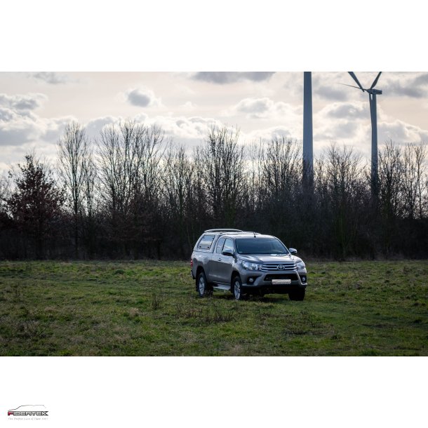 TOYOTA HILUX REVO EXTRA-CAB HARDTOP VERSION 2