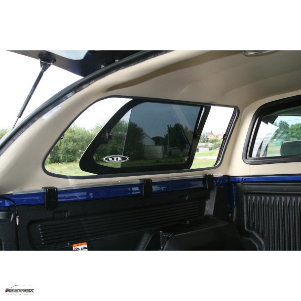 FORD RANGER D-CAB HARDTOP VERSION 1