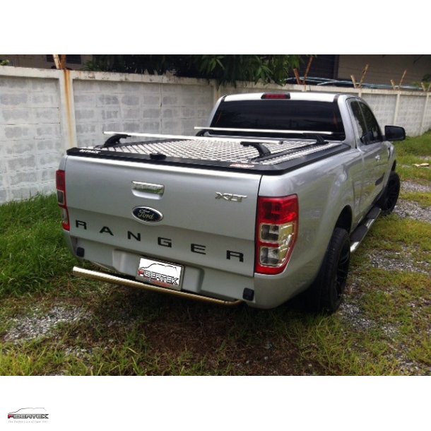 FORD RANGER EXTRA-CAB OUTBACK - SCHWARZ