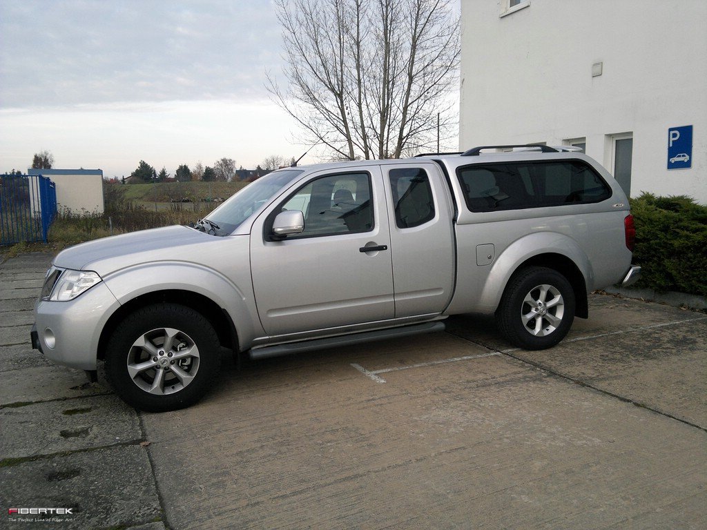 NISSAN NAVARA D40 KING-CAB HARDTOP VERSION 1