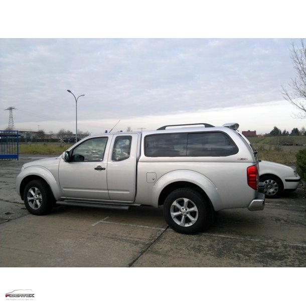 NISSAN NAVARA D40 KING-CAB HARDTOP VERSION 1
