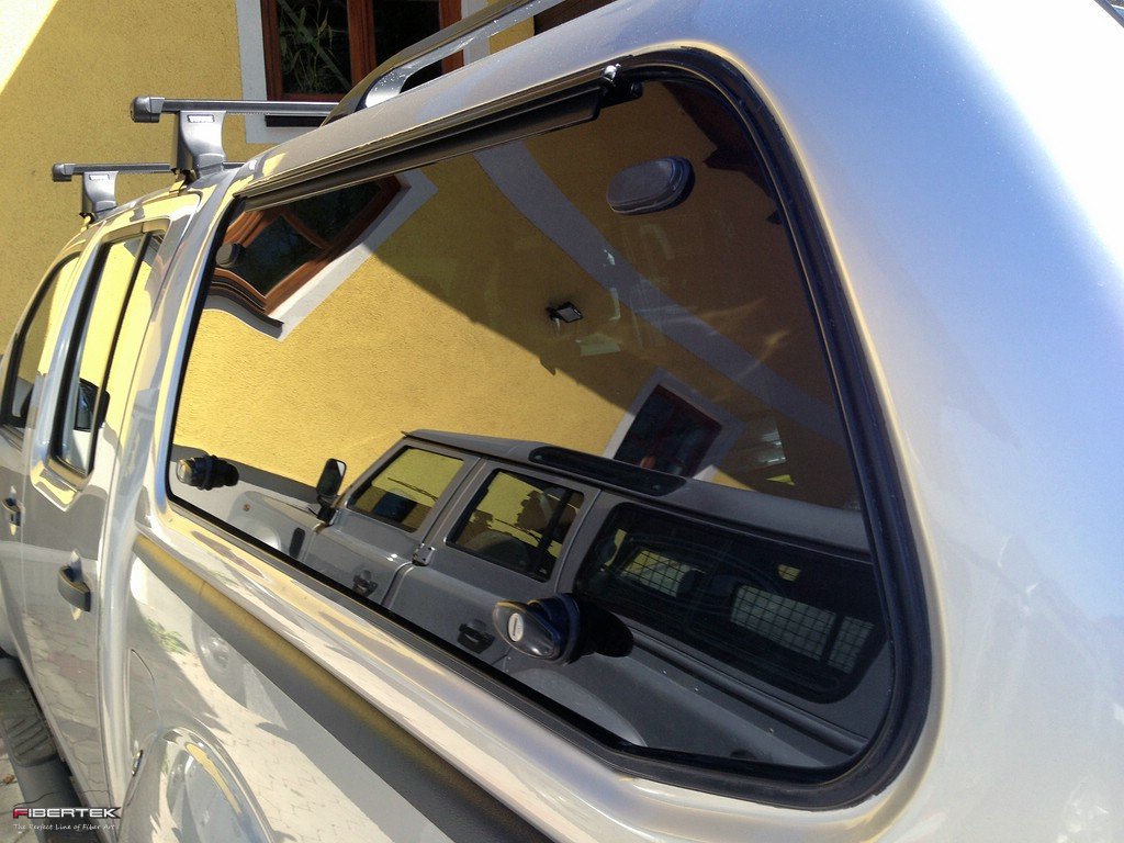 NISSAN NAVARA D40 D-CAB HARDTOP VERSION  2