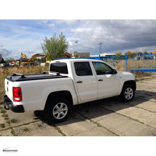 VW AMAROK OUTBACK - SCHWARZ