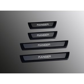 MITSUBISHI L200 MEGA D-CAB SCUFF PLATE WITH LED LIGHTING