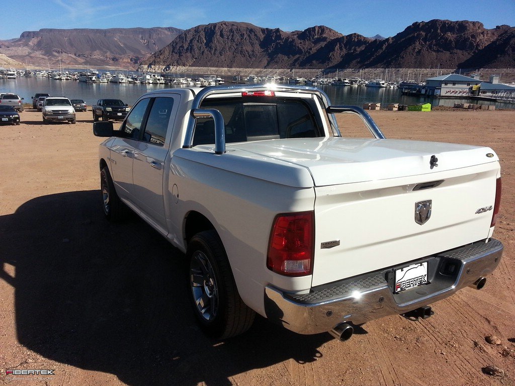 DODGE RAM 1500 CREW-CAB TOPUP COVER  MIT STYLING BAR