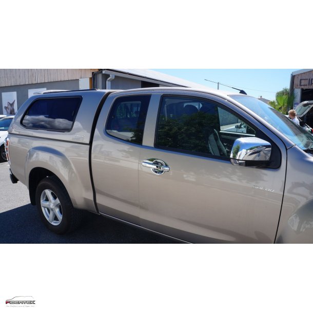 ISUZU D-MAX SPACE-CAB HARDTOP VERSION 1