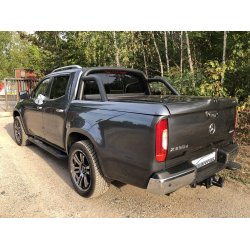 MERCEDES X-KLASSE TOPUP COVER ©