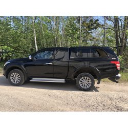 MITSUBISHI L200 MEGA CLUB-CAB HARDTOP VERSION 1