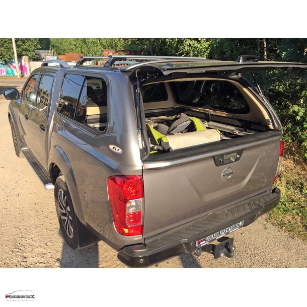 NISSAN NAVARA NP300 D-CAB HARDTOP VERSION 1