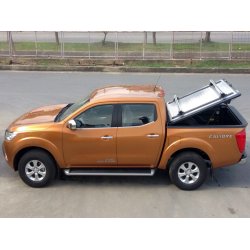 NISSAN NAVARA NP300 D-CAB OUTBACK