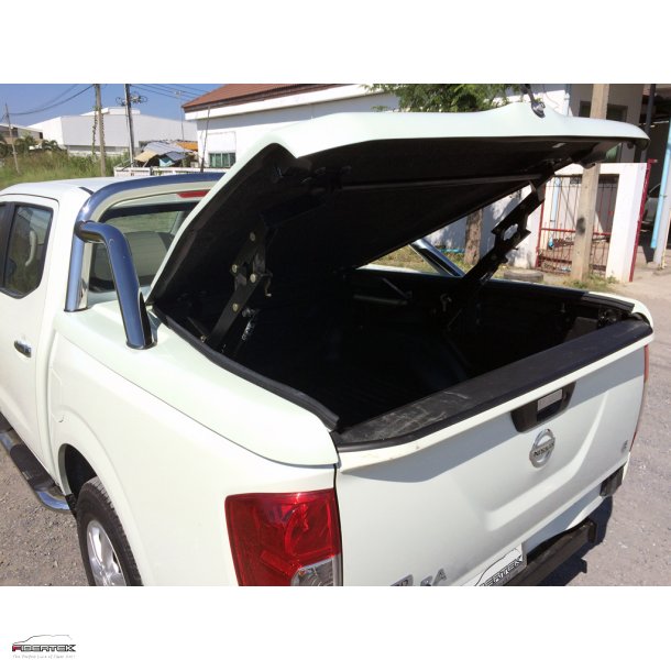 NISSAN NAVARA NP300 D-CAB TOPUP COVER  MIT STYLING BAR