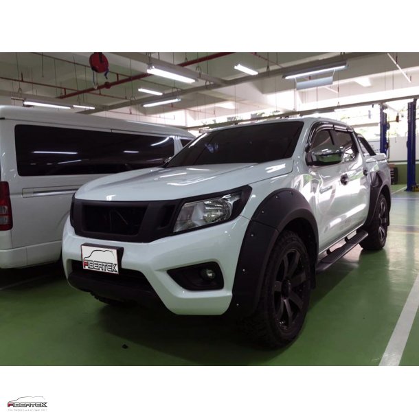 NISSAN NAVARA NP300 KOTFLGELVERBREITERUNG 6INCH