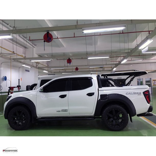 NISSAN NAVARA NP300 KOTFLGELVERBREITERUNG 6INCH