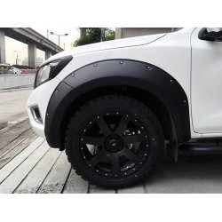 NISSAN NAVARA NP300 KOTFLÜGELVERBREITERUNG 6INCH