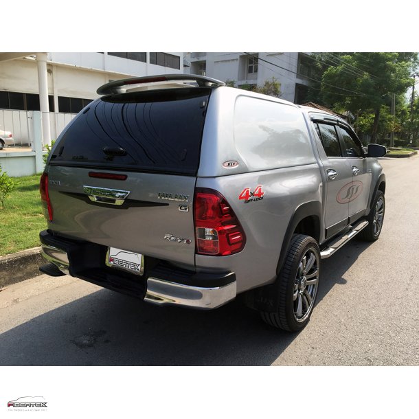 TOYOTA HILUX REVO DOUBLE-CAB HARDTOP COMMERCIAL
