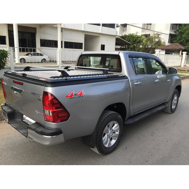 TOYOTA HILUX REVO D-CAB OUTBACK