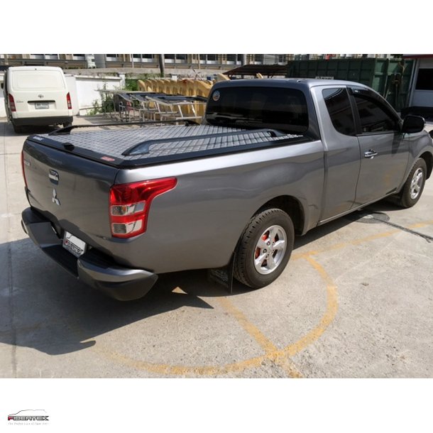 FIAT FULLBACK EXTENDED-CAB OUTBACK - SCHWARZ