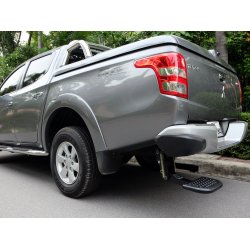 MITSUBISHI L200 MEGA D-CAB TOPUP COVER © MIT STYLING BAR