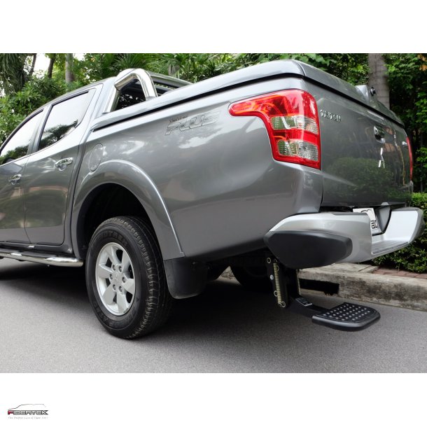 MITSUBISHI L200 MEGA D-CAB TOPUP COVER  MIT STYLING BAR